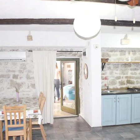 Comfortable In Betina, Terrace, 55 M², Air-conditioned Betina (Sibenik-Knin)