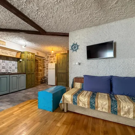 Comfortable In Betina, Terrace, 55 M², Air-conditioned Betina (Sibenik-Knin)