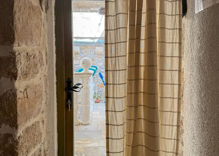 Apartamento Comfortable In Betina, Terrace, 55 M², Air-conditioned *