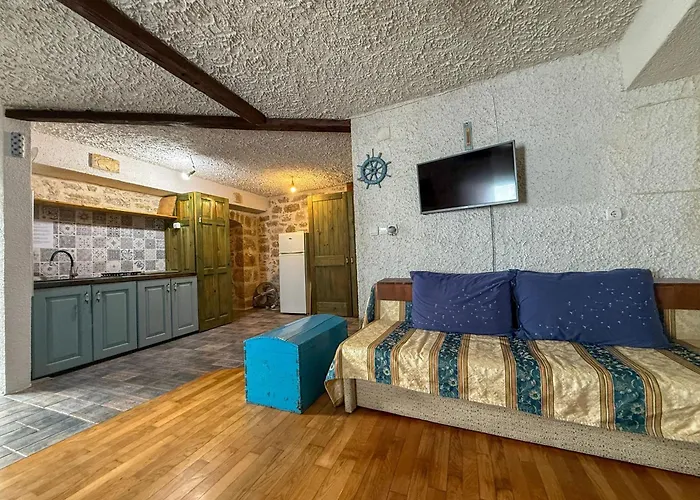 Comfortable In Betina, Terrace, 55 M², Air-conditioned *